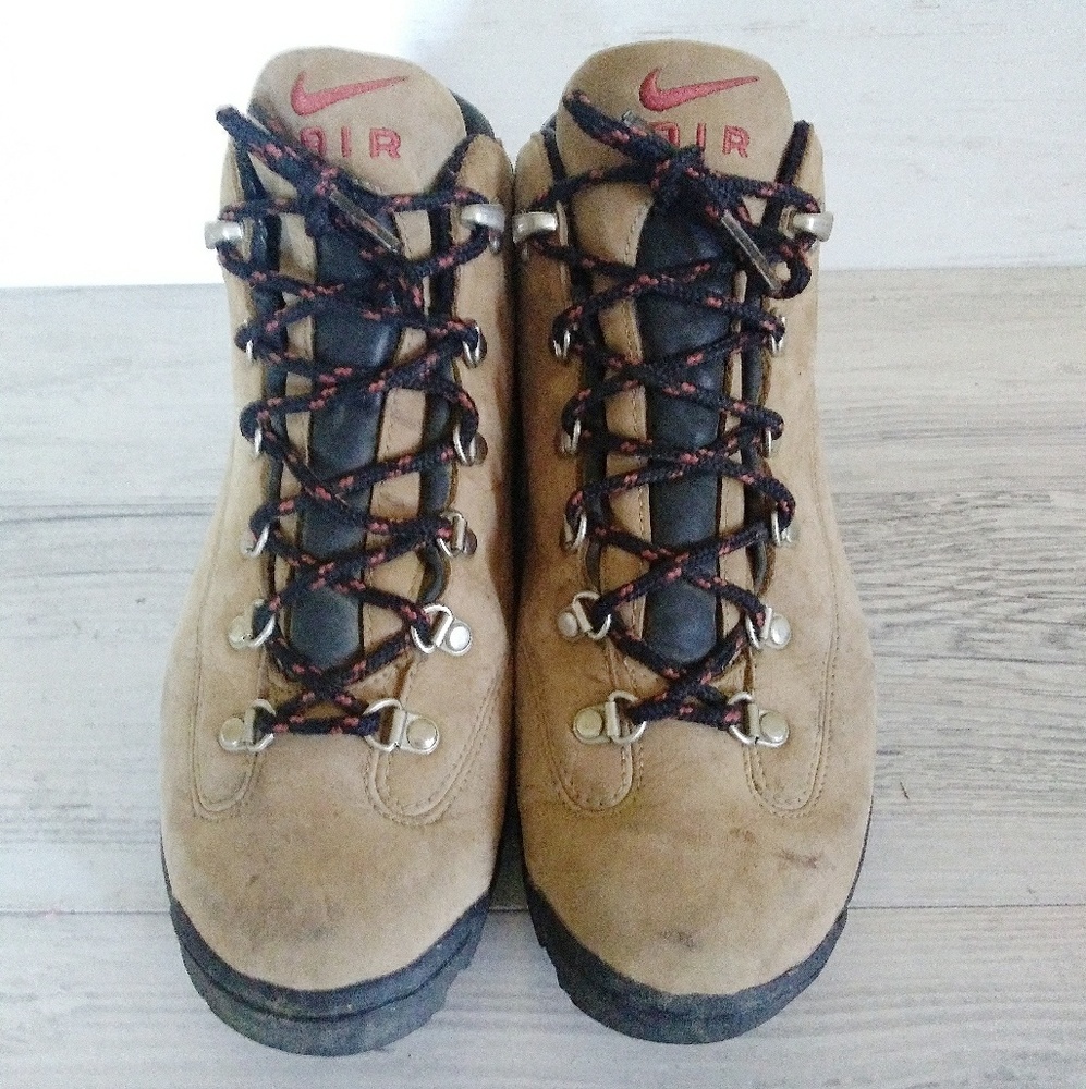 Nike Air ACG Boots Men's Sz 8.5